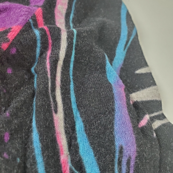 Express Design Studio Abstract Pink, Purple, Blue, Black Quarter Sleeve Sweater - Picture 6 of 7